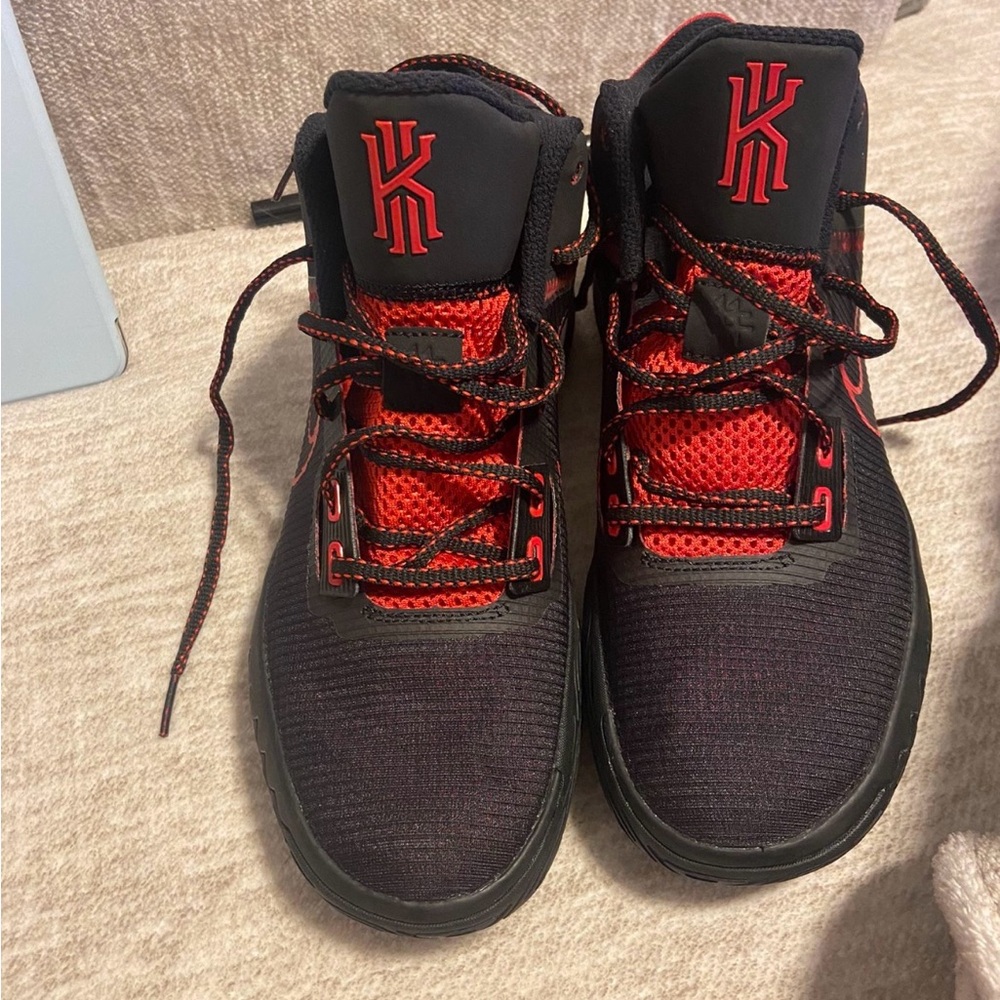 Nike Kyrie Flytrap Iv - image 3